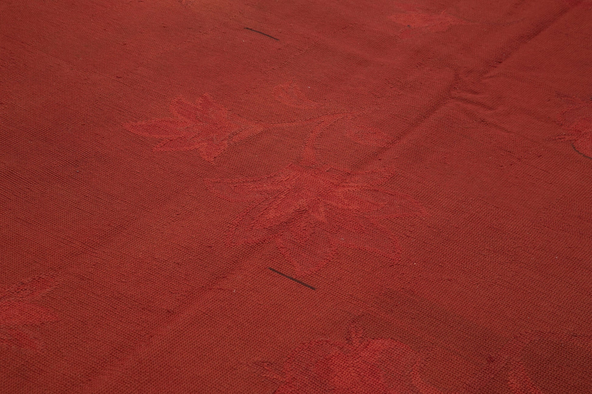 Needlepoint Kırmızı Çiçekli Pamuk Yün El Dokuma Halısı 260x352 Agacan