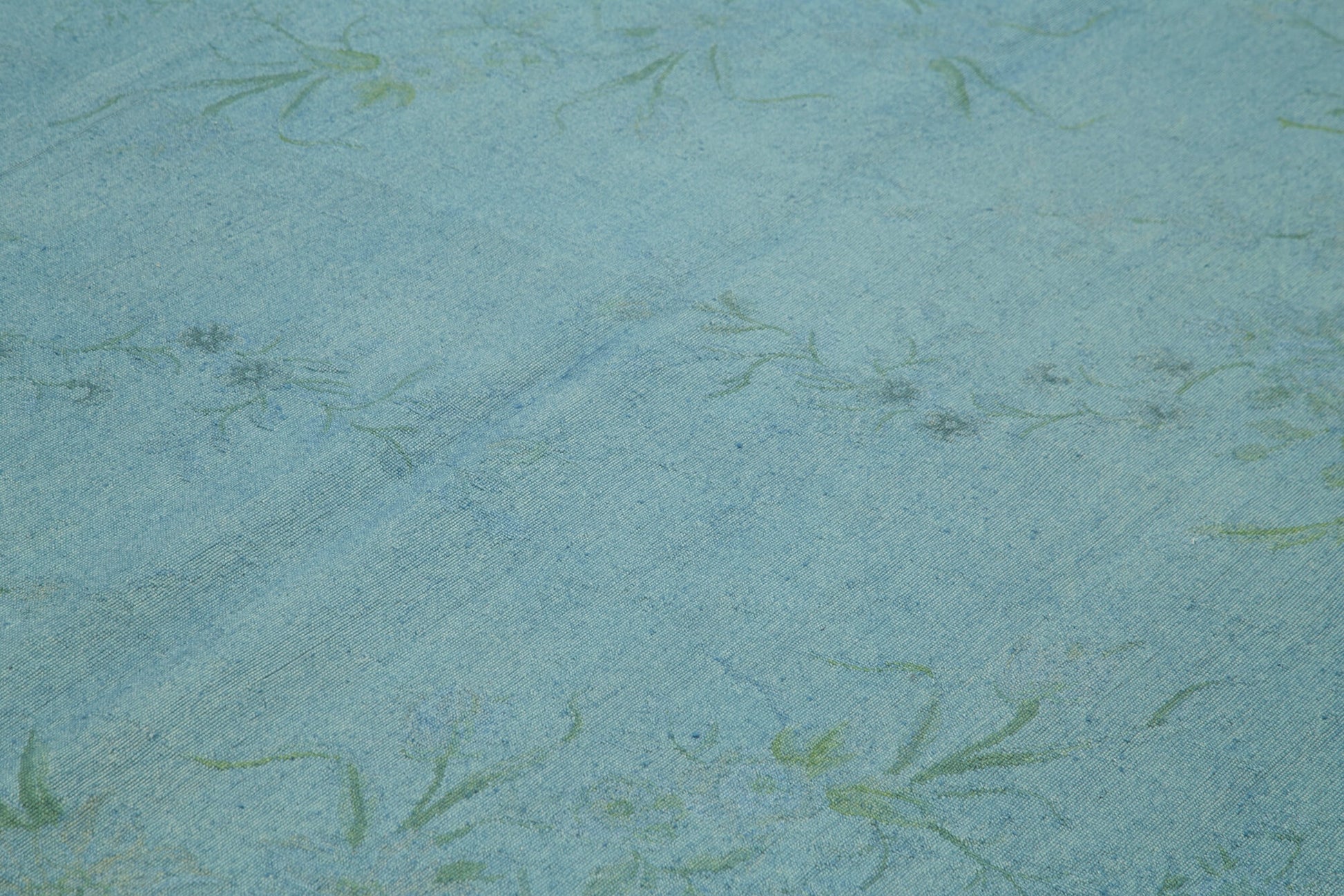 Needlepoint Mavi Çiçekli Pamuk Yün El Dokuma Halısı 237x312 Agacan