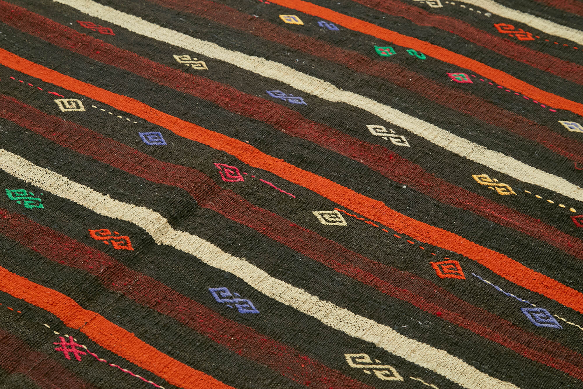 Striped Kilim Kahverengi Çizgili Keçi Tüyü El Dokuma Halısı 235x320 Agacan