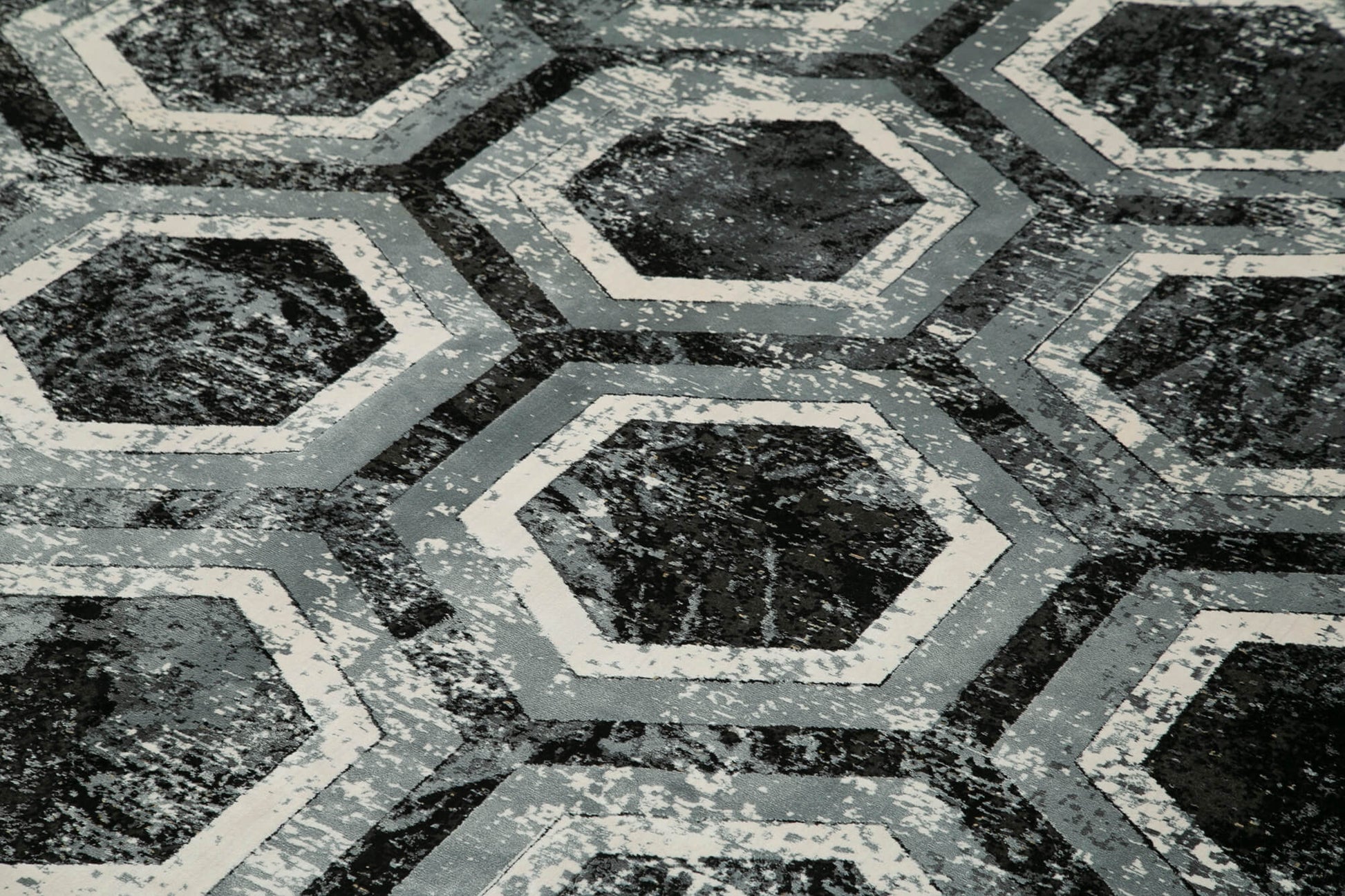 Soho VintageBej Eskitme Viskon Akrilik El Dokuma Halısı 250x350 Agacan