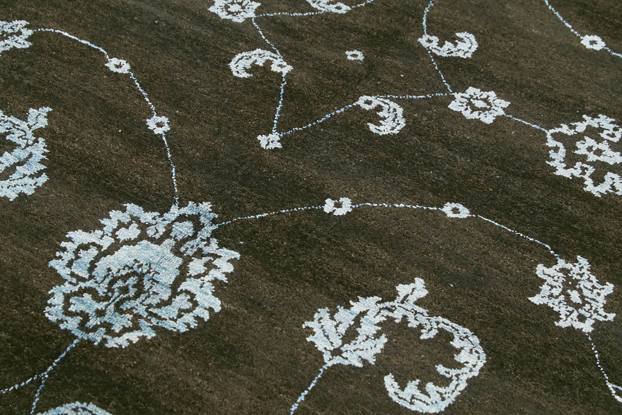 Tebriz Siyah Klasik Pamuk Yün El Dokuma Halısı 188x284 Agacan