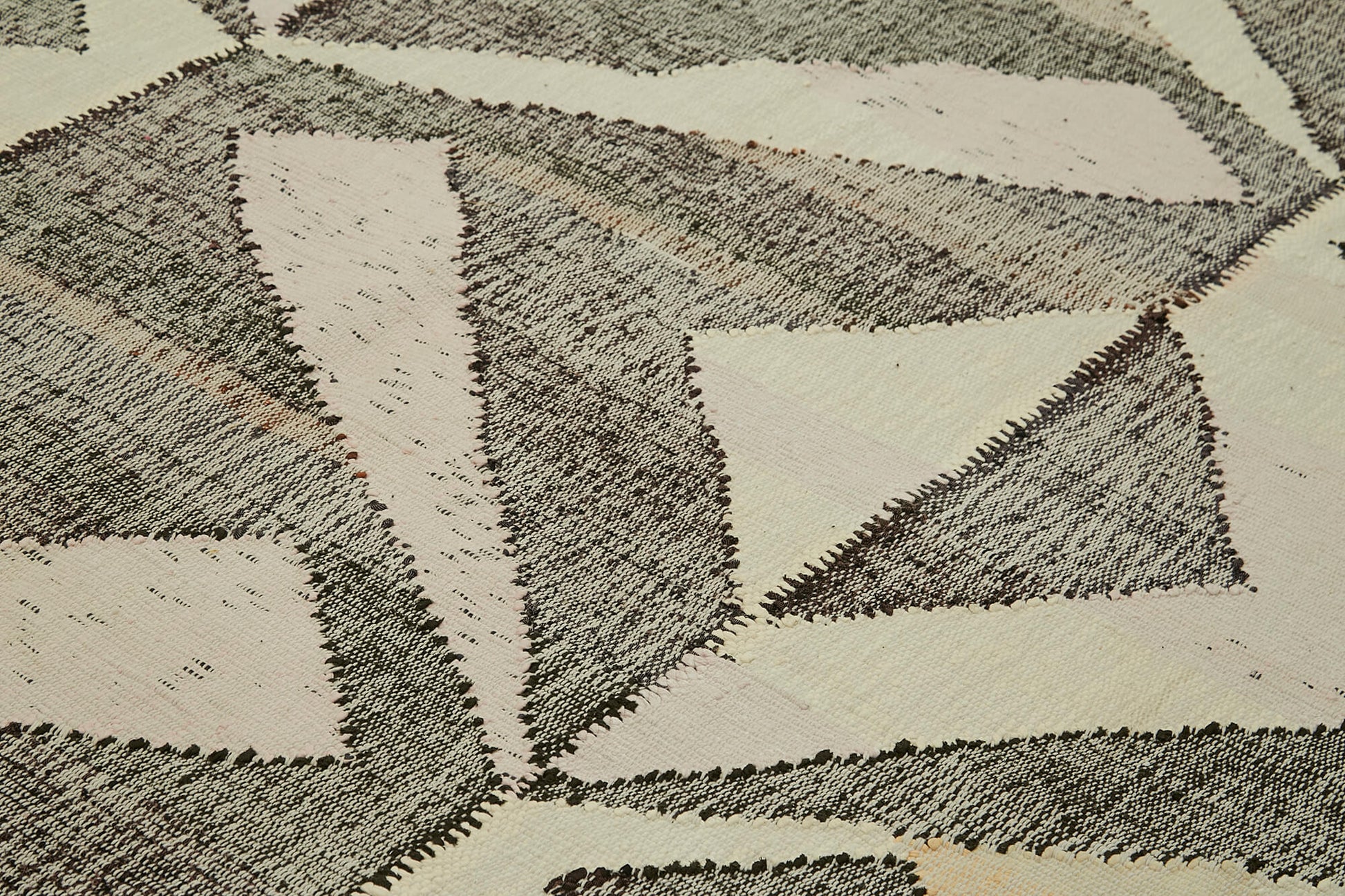 Scrap Bej Geometrik Pamuk Yün El Dokuma Halısı 310x415 Agacan