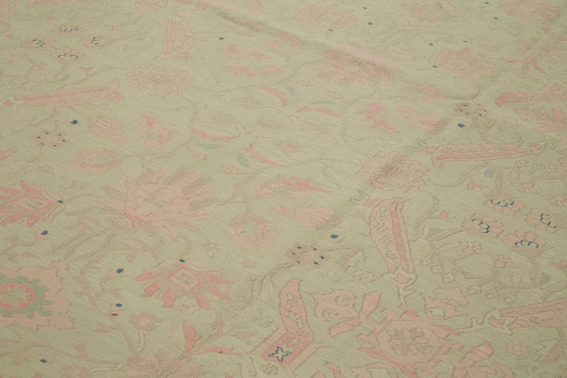 Sumak Bej Klasik Yün Pamuk El Dokuma Halısı 348x532 Agacan