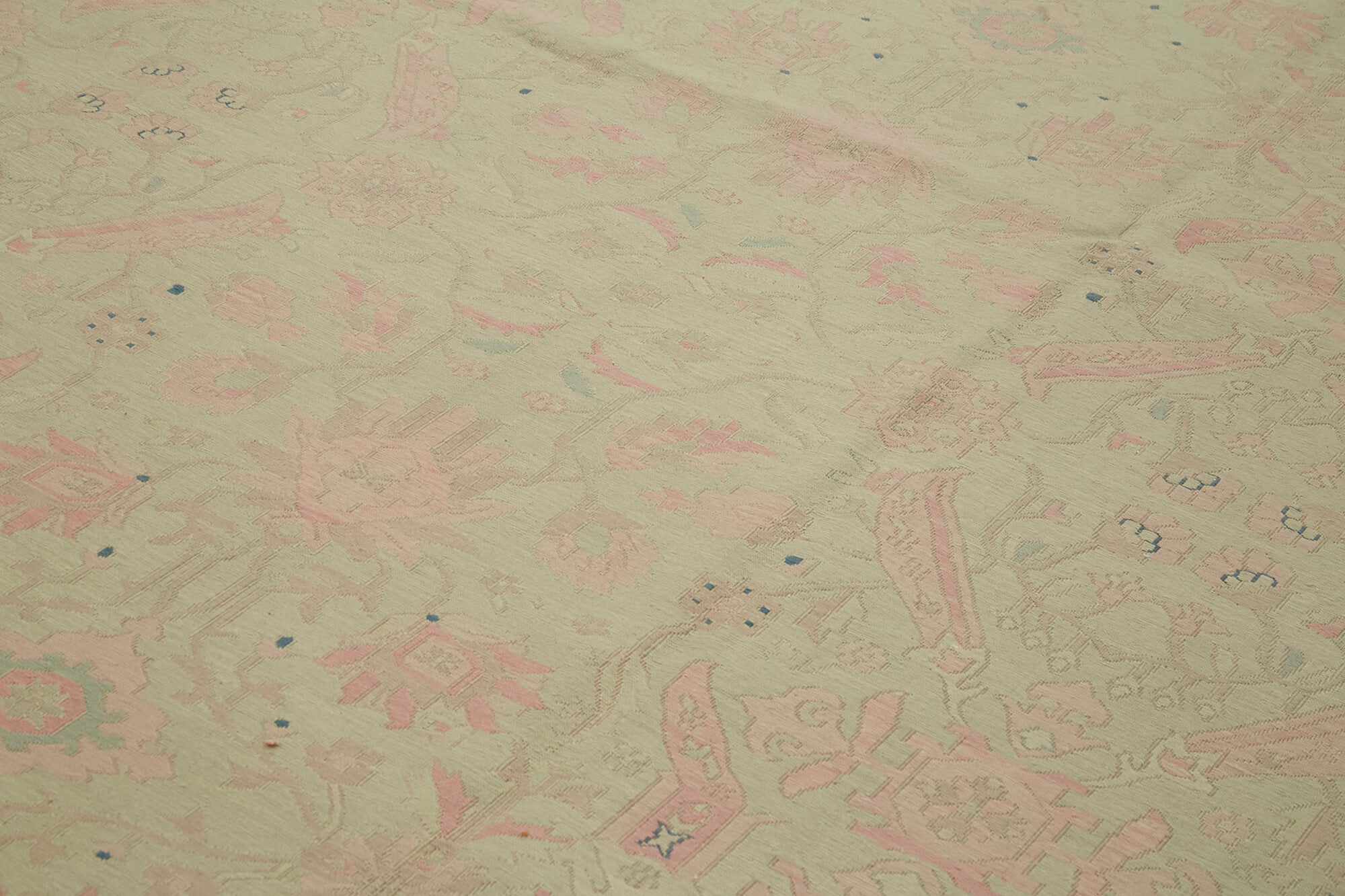 Sumak Bej Klasik Yün Pamuk El Dokuma Halısı 348x532 Agacan