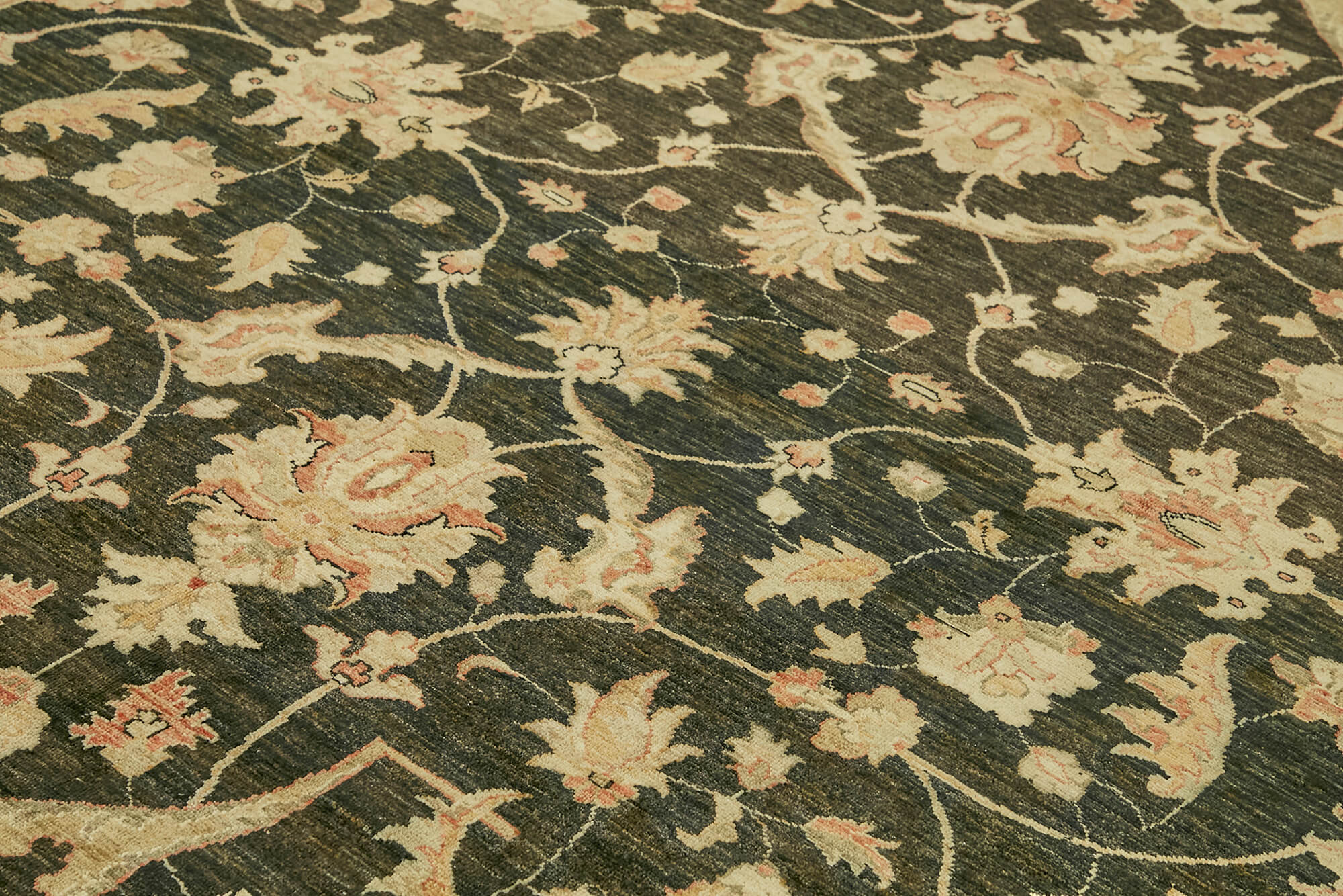 Tebriz Bej Klasik Yün Pamuk El Dokuma Halısı 250x304 Agacan