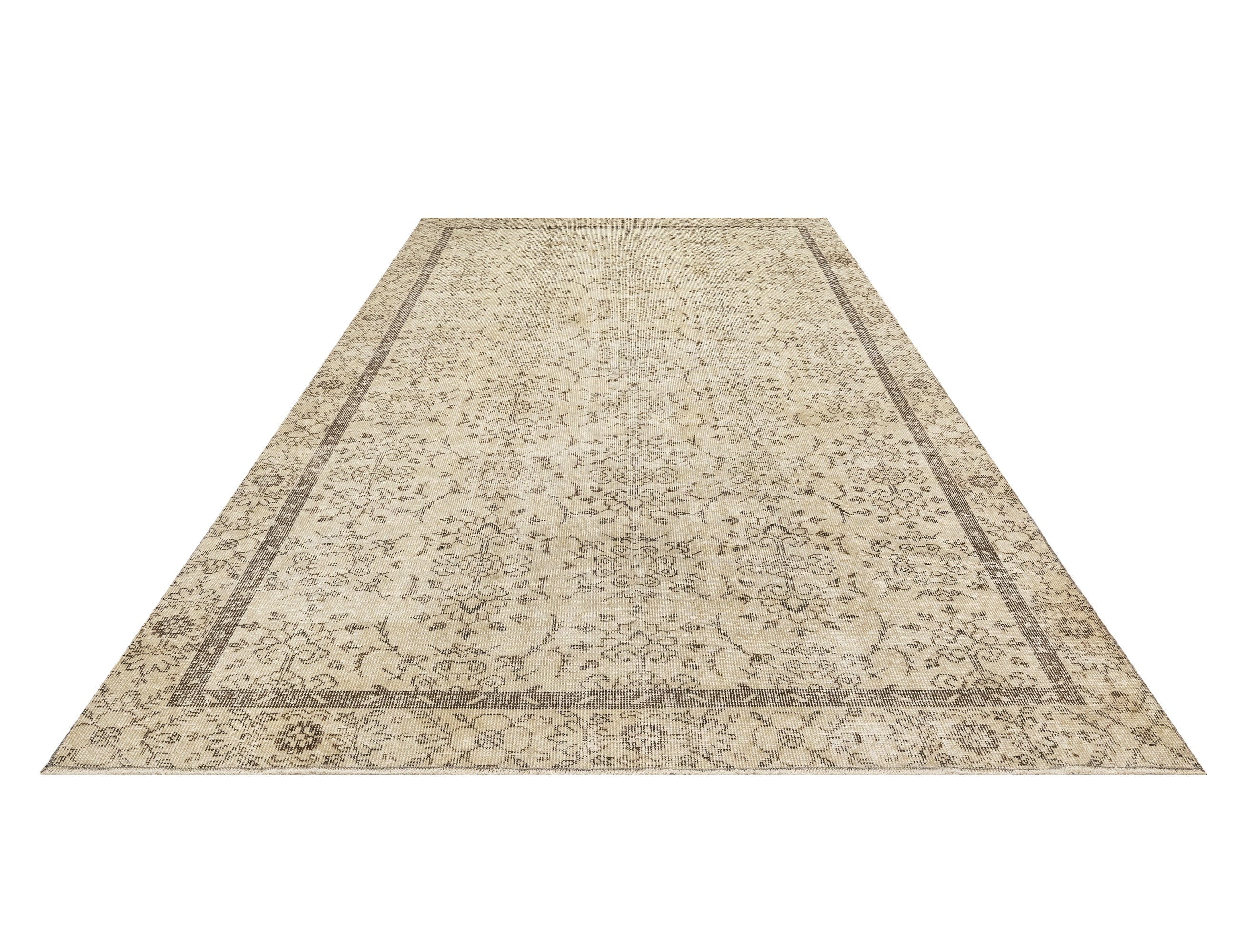 Vintage Kahverengi Çerçeveli Yün ve Pamuk El Dokuma Halı 174x244 Şark Halı