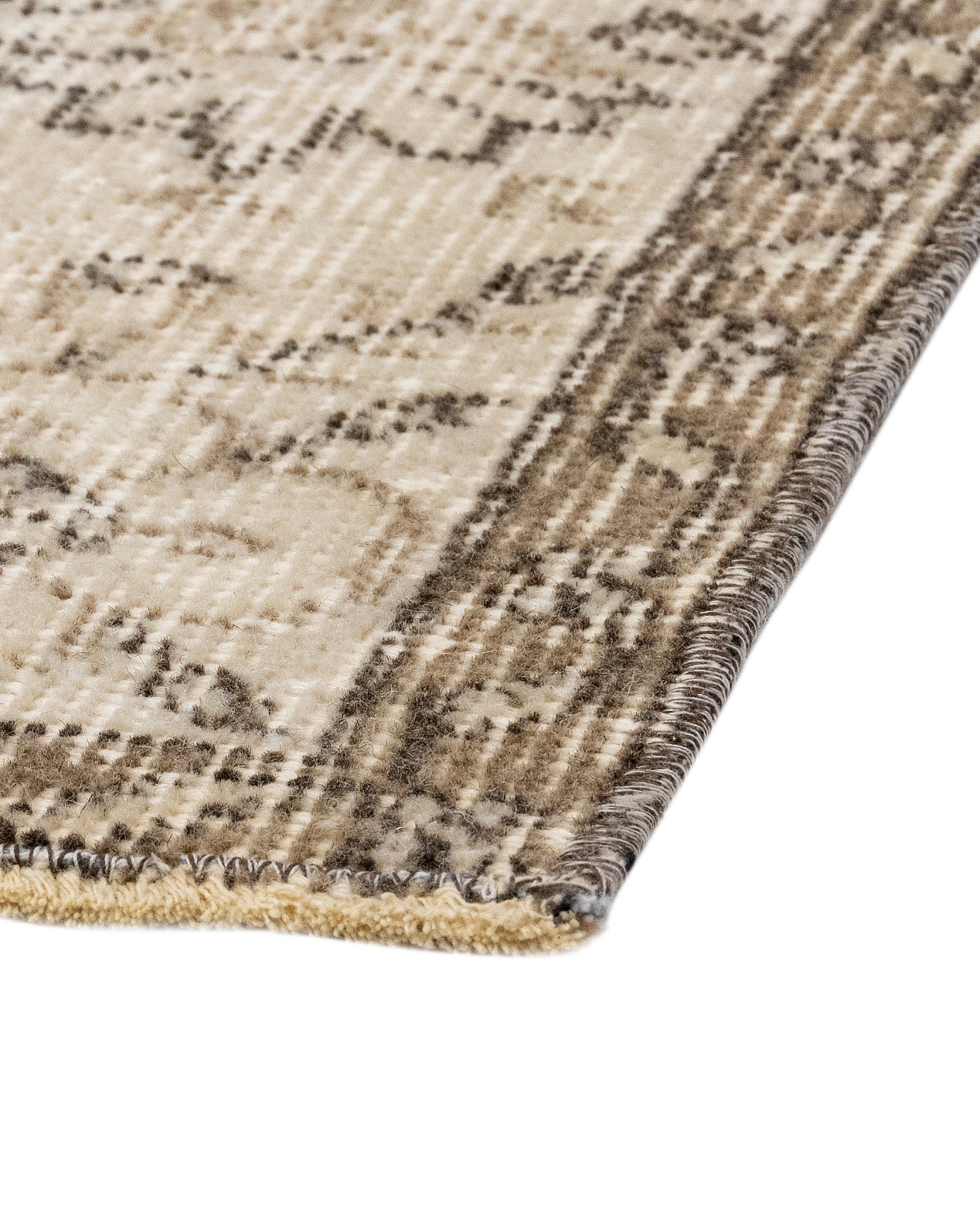 Vintage Kahverengi Çerçeveli Yün ve Pamuk El Dokuma Halı 214x310 Şark Halı