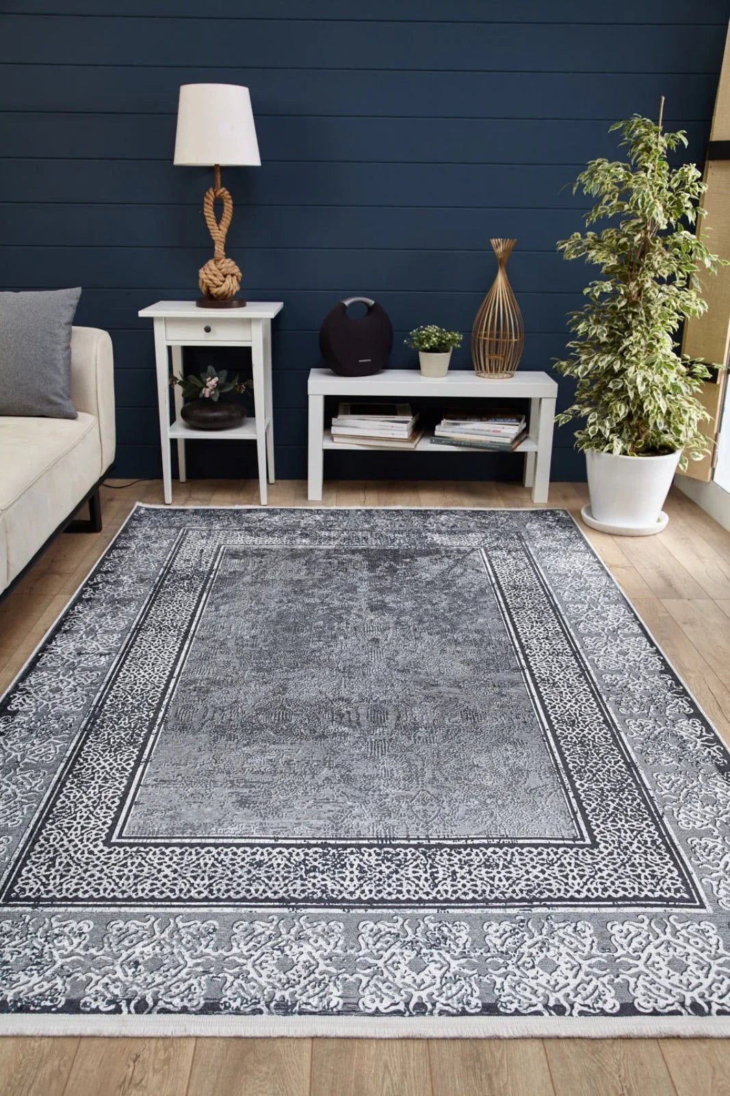 Antrasit Gri Bordürlü Minimalist Halı - Yıkanabilir - Kaymaz Taban - Pati Dostu