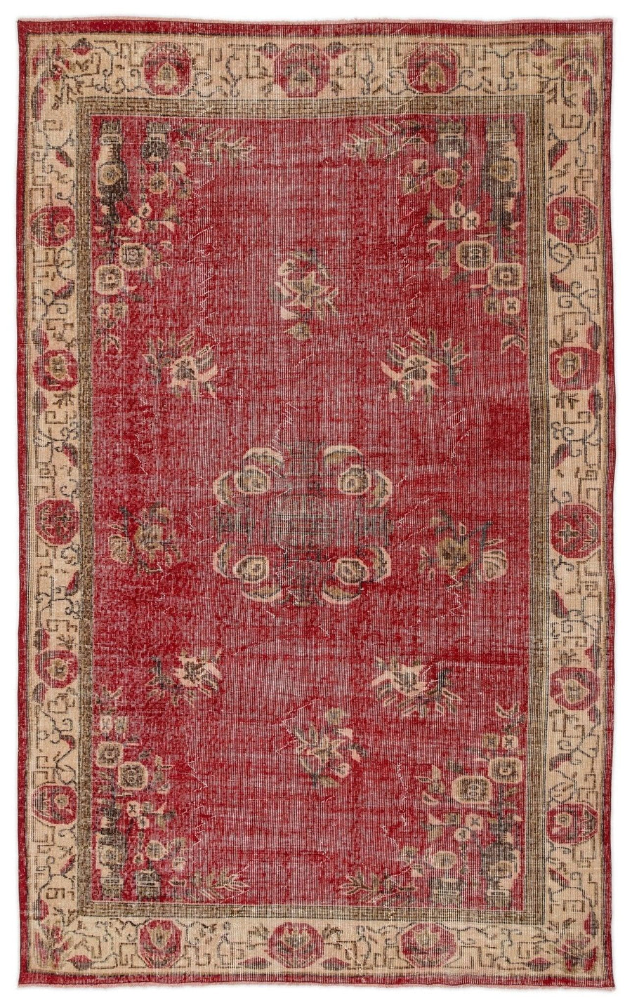 Red Medallion Vintage Turkish Area Rug 169x276 cm (5'7" x 9'1") – in the living room