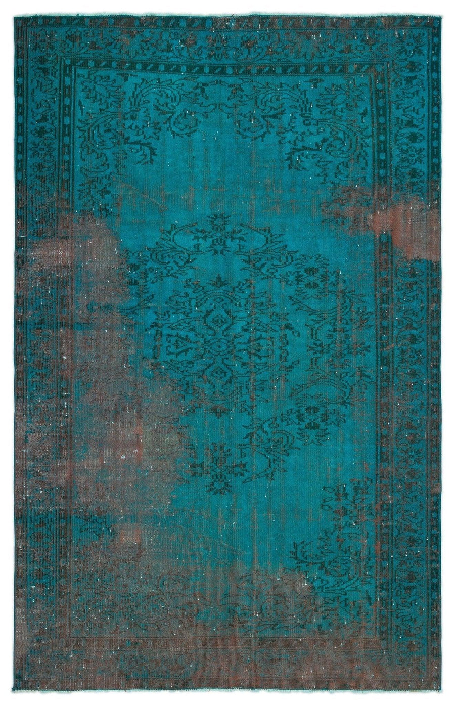 Vintage Turquoise Medallion Turkish Rug 175x282 cm (5'9" x 9'3") – in the hallway